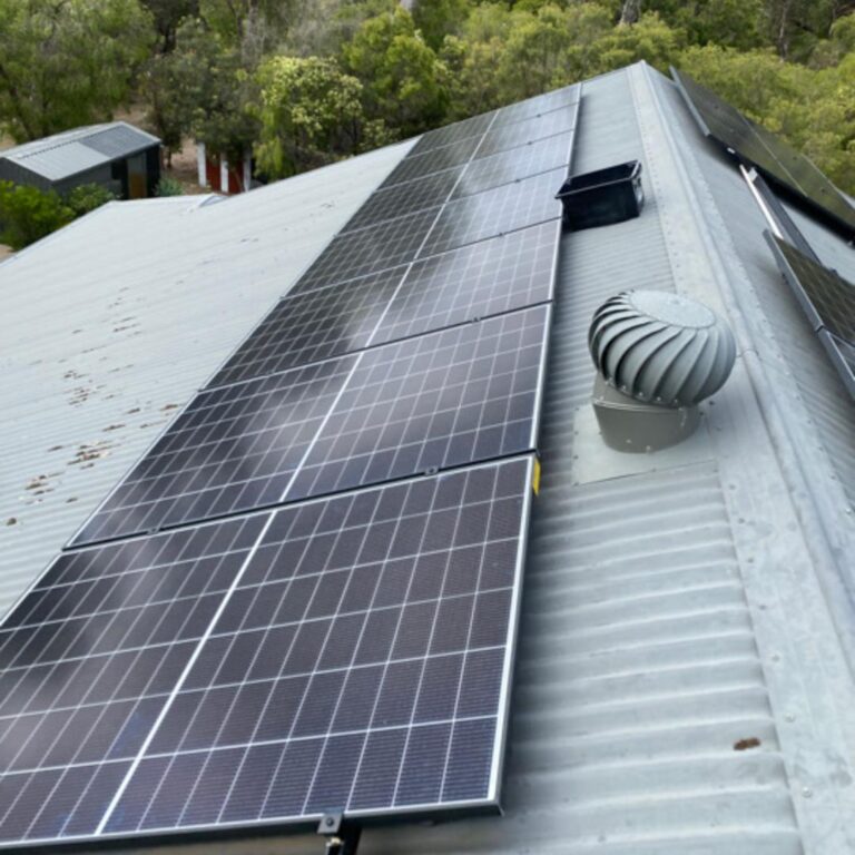 Solar power installation in Leschenault by Solahart South West